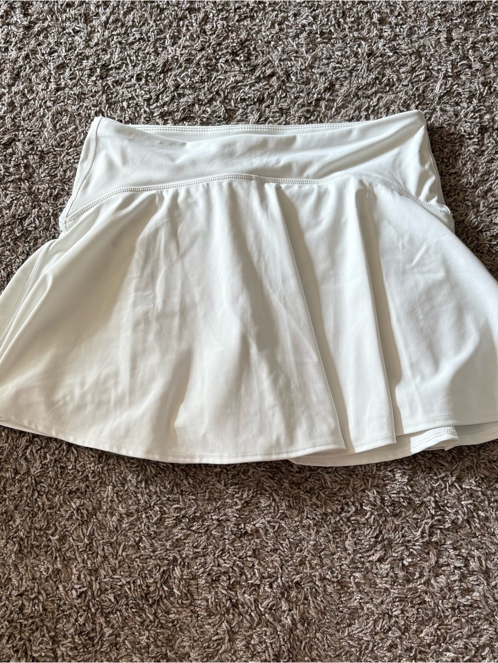Old Navy White Athleisure Skort
